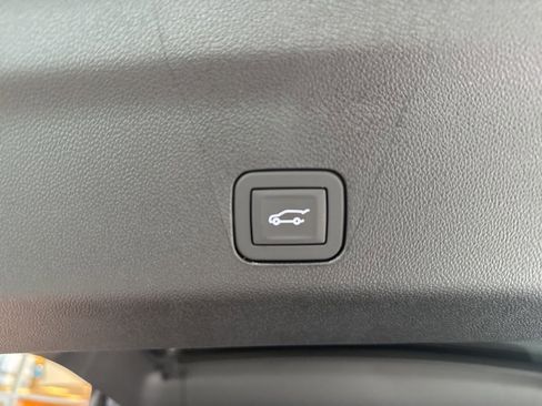 New 2026 Chevrolet Tahoe High Country w/ Sun And Tow Package image 14