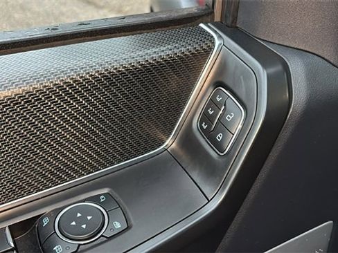 Used 2023 Ford F150 Raptor w/ Raptor Carbon Fiber Package image 11