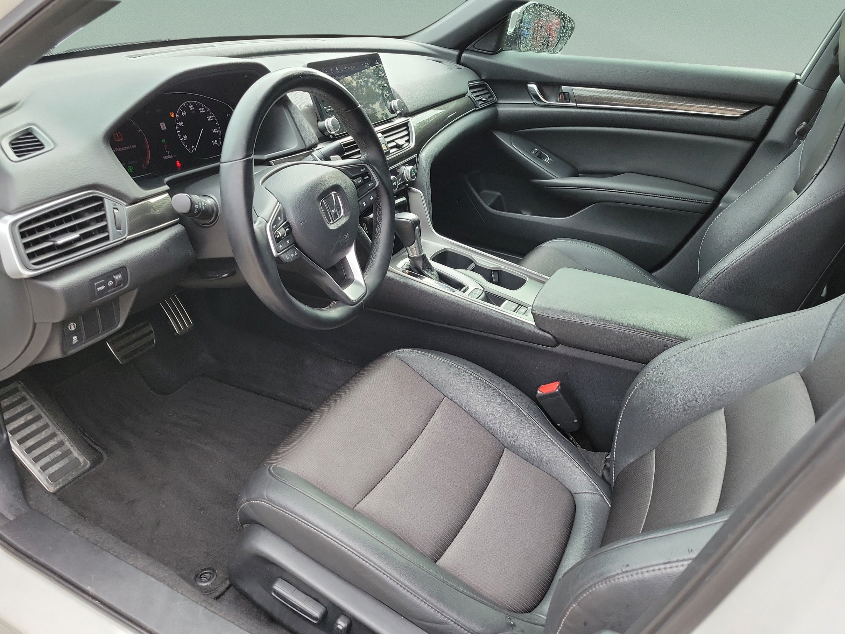 Used 2020 Honda Accord Sport image 14