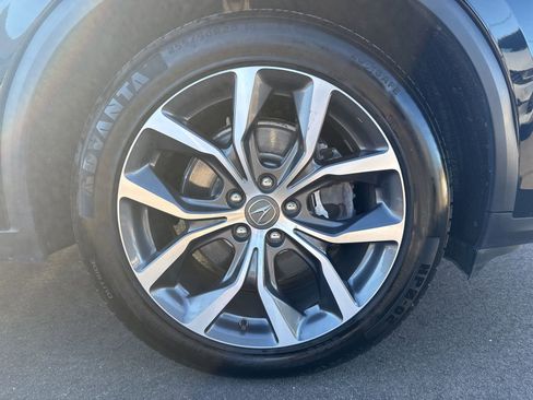 Used 2023 Acura MDX SH-AWD w/ Technology Package image 8