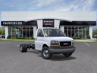 New 2025 GMC Savana 3500 w/ Power Convenience Package