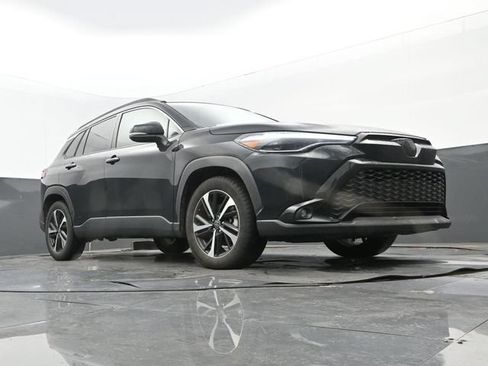 Used 2023 Toyota Corolla Cross AWD Hybrid w/ Convenience Package image 9