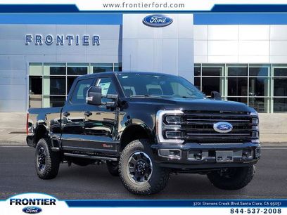 New 2025 Ford F350 Platinum w/ Tremor Off-Road Package