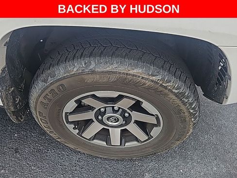 Used 2023 Toyota 4Runner TRD Off-Road Premium image 3