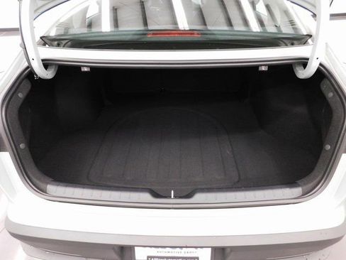 Used 2025 Kia K4 LXS image 21