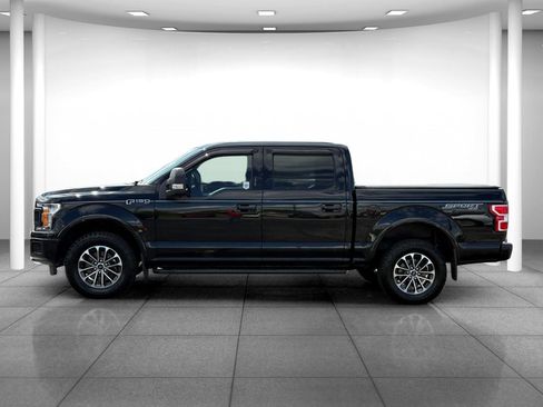Used 2018 Ford F150 XLT w/ Equipment Group 302A Luxury AWD/4WD image 4
