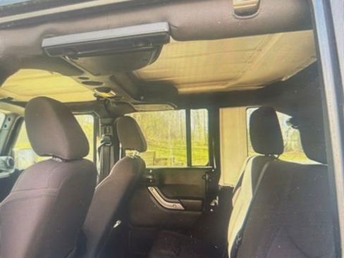 Used 2015 Jeep Wrangler Unlimited Sport w/ Quick Order Package 24S image 3