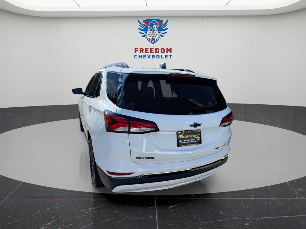Used 2022 Chevrolet Equinox RS AWD/4WD image 5
