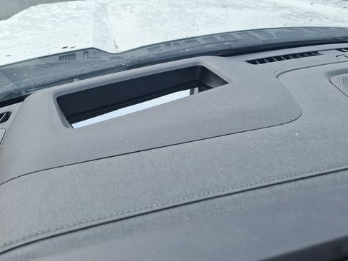 Used 2023 Ford F250 Lariat w/ Lariat Ultimate Package image 12