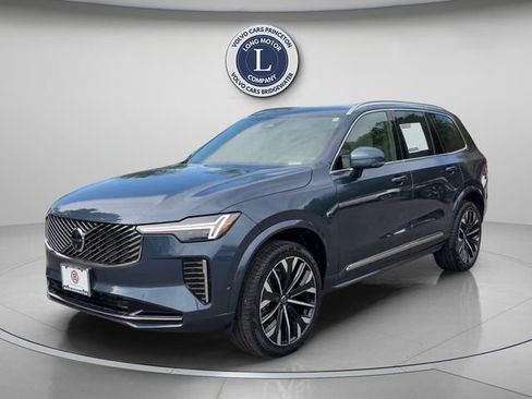 Certified 2025 Volvo XC90 B5 Plus AWD/4WD image 1