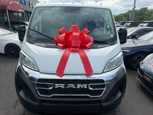 Used 2025 RAM ProMaster 2500 w/ U-Haul Equipment Group FWD image 15
