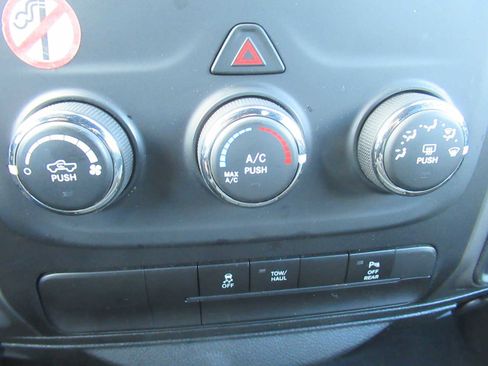 Used 2024 RAM 1500 Classic Warlock image 26