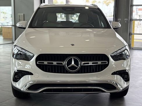 Certified 2025 Mercedes-Benz GLA 250 image 12