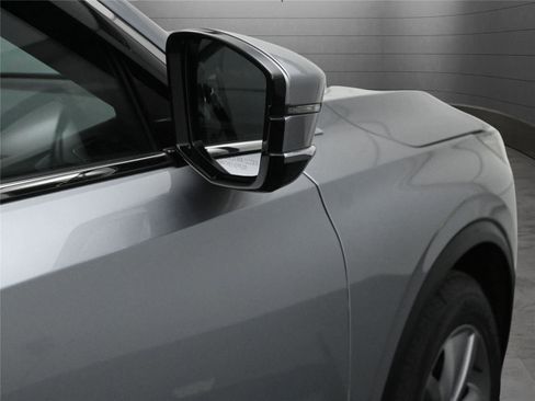 Certified 2023 Acura MDX SH-AWD image 13