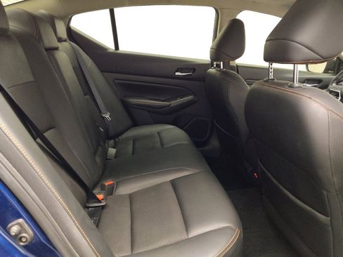 Used 2019 Nissan Altima 2.0 SR image 19