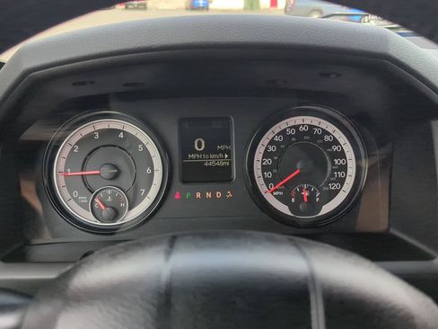 Used 2019 RAM 1500 Express w/ Wheel & Sound Group AWD/4WD image 19