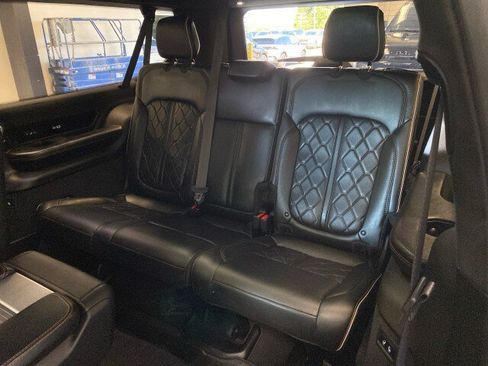 Used 2023 Jeep Grand Wagoneer L Series III AWD/4WD image 13