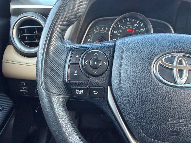 Used 2013 Toyota RAV4 XLE AWD/4WD image 20