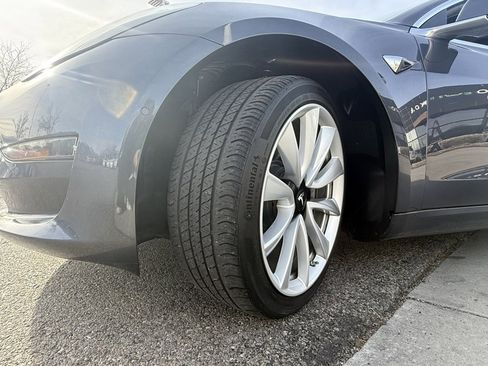 Used 2018 Tesla Model 3 Long Range image 30