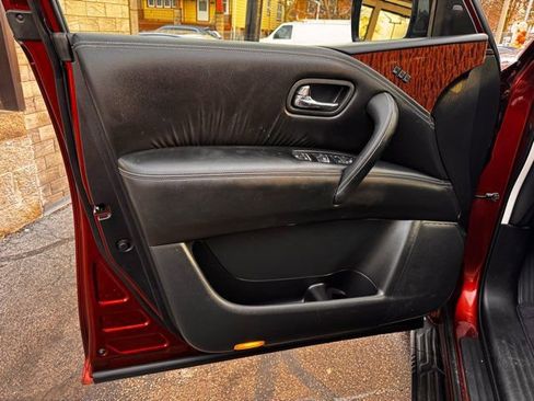 Used 2017 Nissan Armada SL image 10