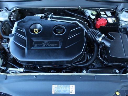 Used 2015 Ford Fusion Titanium image 32