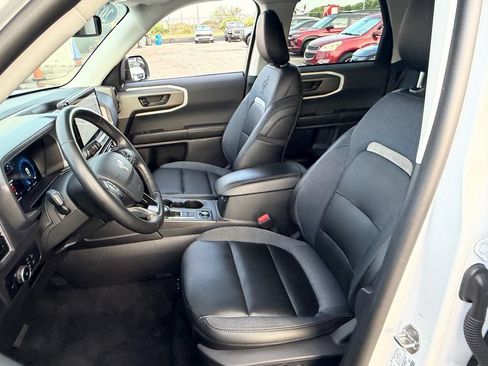 Certified 2025 Ford Bronco Sport Outer Banks AWD/4WD image 10