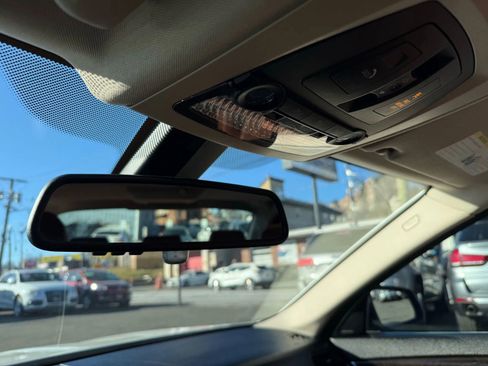 Used 2015 BMW 535i xDrive Sedan image 36