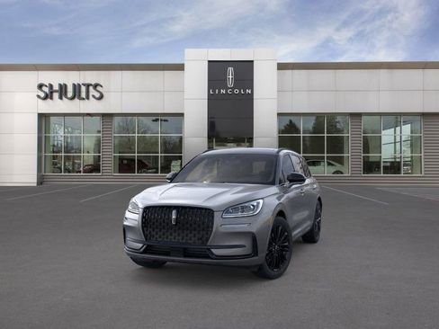 New 2026 Lincoln Corsair Reserve w/ Jet Appearance Package image 2