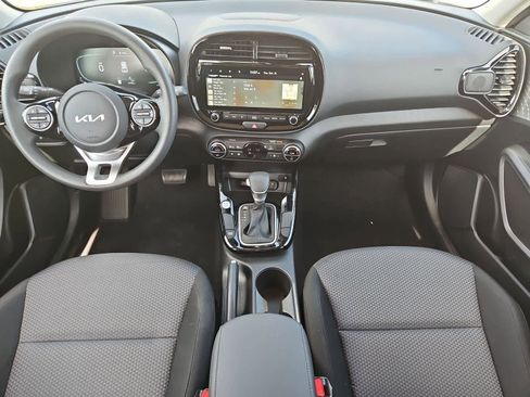 Certified 2025 Kia Soul S image 14