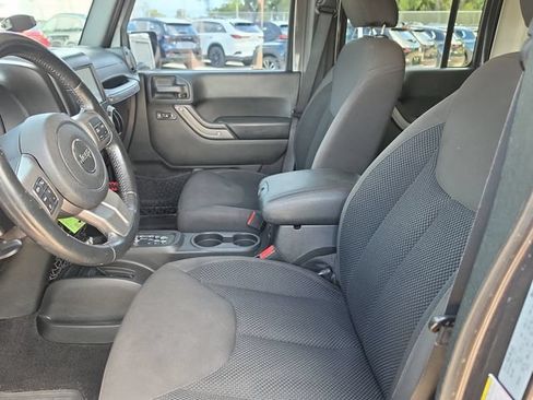 Used 2017 Jeep Wrangler Unlimited Sport AWD/4WD image 14