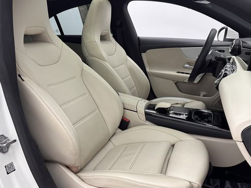 Used 2020 Mercedes-Benz CLA 250 image 35