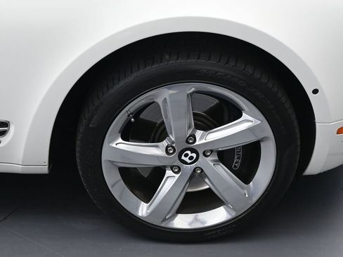 Used 2016 Bentley Mulsanne Speed image 14