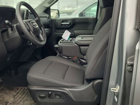 Used 2024 GMC Sierra 1500 Pro w/ Graphite Edition AWD/4WD image 3