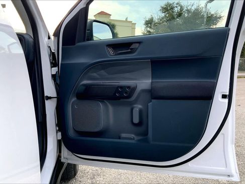 Used 2022 Ford Maverick XL image 20