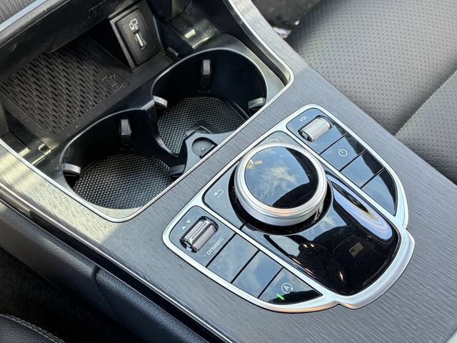 Used 2020 Mercedes-Benz C 300 4MATIC Sedan image 31