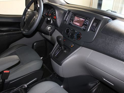Used 2019 Nissan NV200 S w/ Cruise Control Package FWD image 24