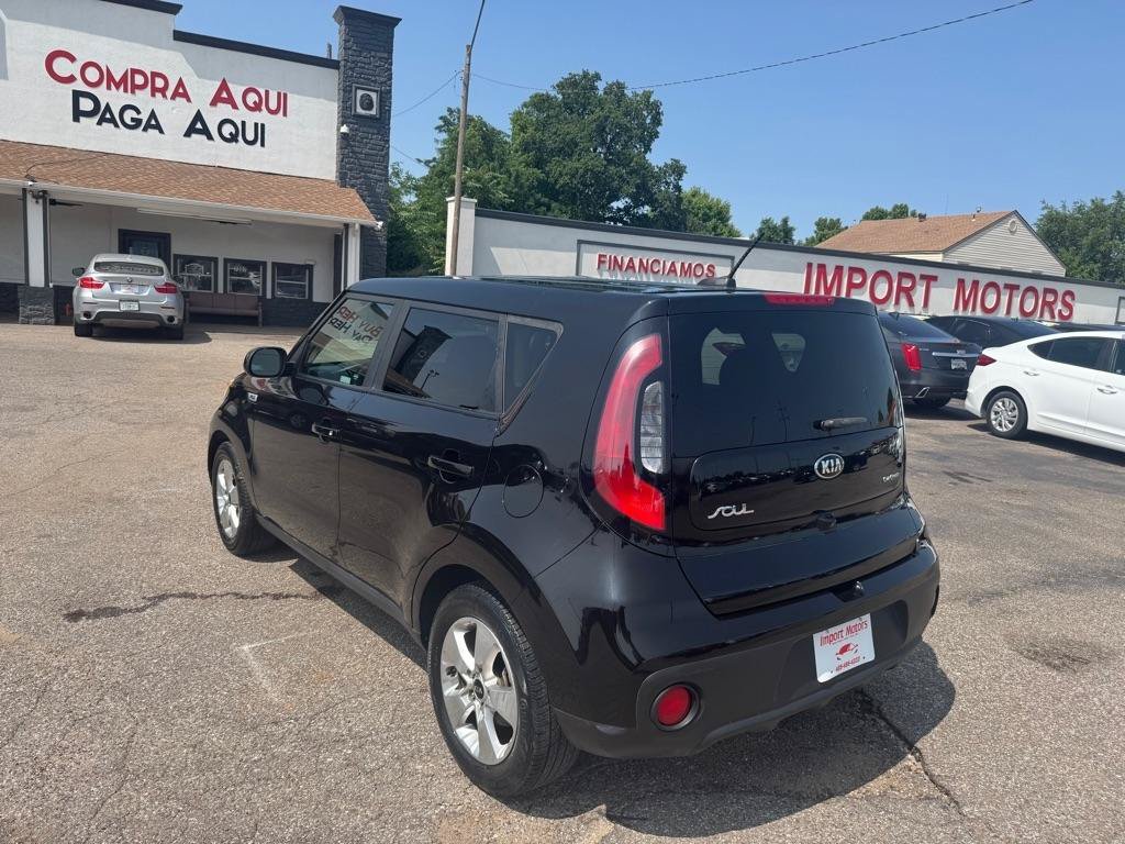 Used 2019 Kia Soul FWD image 4