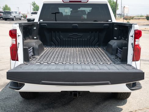 Used 2024 Chevrolet Silverado 1500 Custom w/ Turbomax Blackout Package image 14