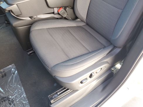 Used 2025 GMC Sierra 1500 Elevation image 19