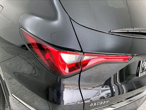 Certified 2023 Acura MDX SH-AWD w/ Technology Package image 40