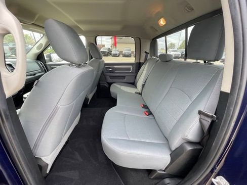 Used 2018 RAM 1500 Classic SLT AWD/4WD image 16