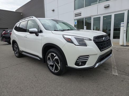 Used 2023 Subaru Forester Touring image 34