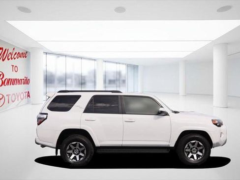 Certified 2024 Toyota 4Runner TRD Off-Road image 5