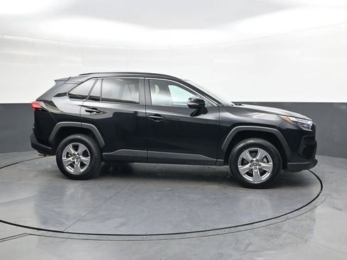Used 2023 Toyota RAV4 XLE image 3