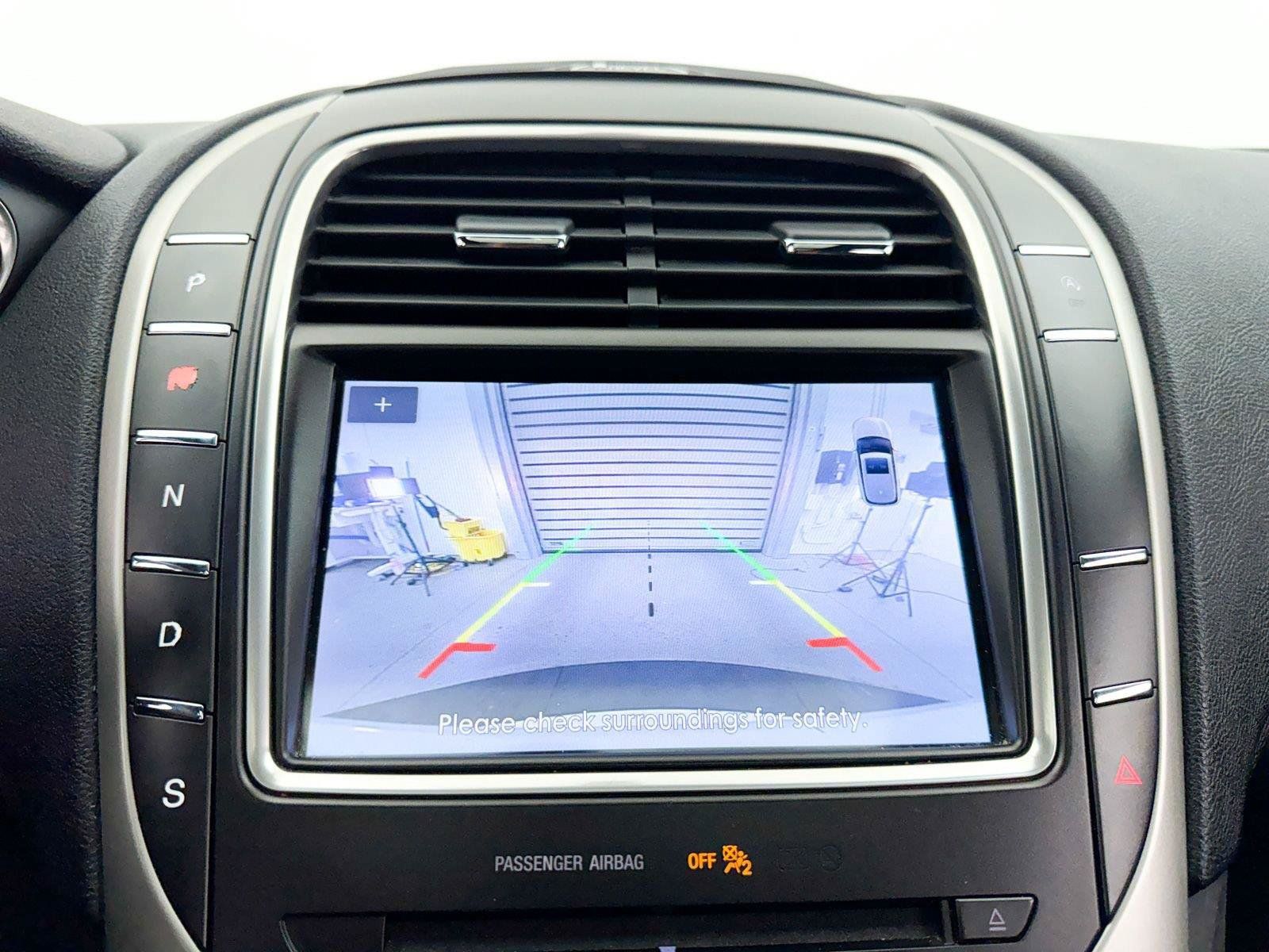 Used 2019 Lincoln Nautilus Reserve FWD image 10