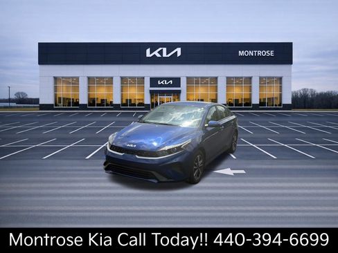 Certified 2024 Kia Forte LXS w/ LXS Technology Package FWD image 1
