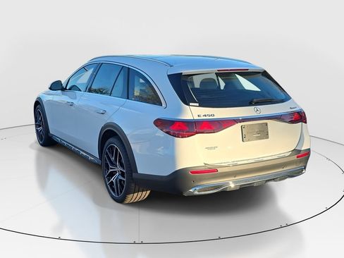 New 2026 Mercedes-Benz E 450 4MATIC All-Terrain Wagon image 7