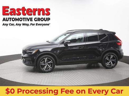 Used 2024 Volvo XC40 B5 Core AWD/4WD image 59