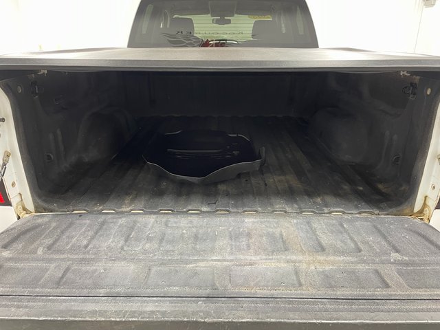 Used 2015 GMC Sierra 1500 SLE AWD/4WD image 24