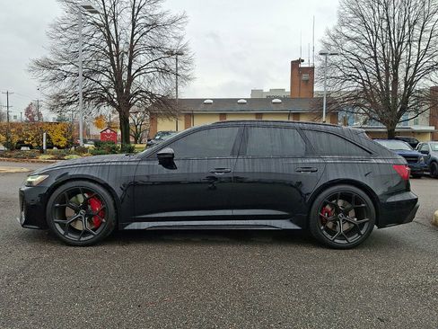 Used 2024 Audi RS 6 performance image 6